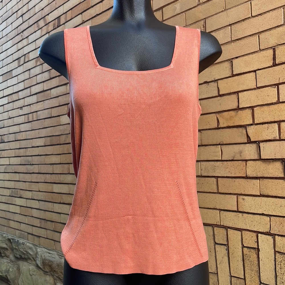 Ann Taylor coral Silk Tank Top Blouse Size Medium